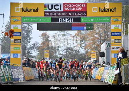 Illustration prise lors du 'Cauberg Cyclo-Cross', troisième course de la coupe du monde de Cyclocross de l'UCI, dimanche 23 octobre 2016, à Valkenburg aan de Geul, pays-Bas. BELGA PHOTO DAVID STOCKMAN Banque D'Images