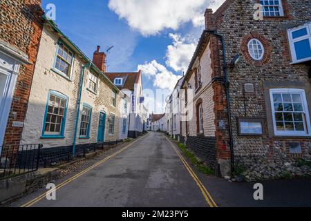 The High Street, Blakeney, Holt, North Norfolk Coast, Angleterre, Royaume-Uni Banque D'Images