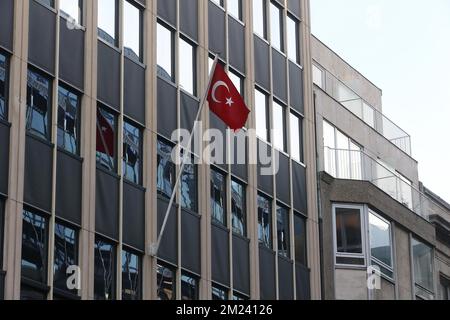 L'illustration montre l'ambassade de Turquie à Bruxelles, le mardi 20 décembre 2016. Hier, l'ambassadeur de Russie en Turquie, Andrey Karlov, a été tué par balle lors d'une attaque à l'arme lors d'une exposition d'art à Ankara, en Turquie. BELGA PHOTO NICOLAS MATERLINCK Banque D'Images