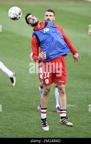 Konstantinos Laifis de Standard photographié pendant la deuxième journée du camp d'entraînement d'hiver de l'équipe belge de football de première division Standard de Liège, à Marbella, Espagne, le lundi 09 janvier 2017. BELGA PHOTO YORICK JANSENS Banque D'Images