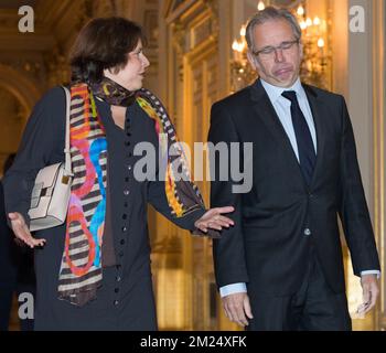 Région de Bruxelles Secrétaire d'Etat Cecile Jodogne et administrateur général de la RTBF Jean-Paul Philippot photographiés avant une réception du nouvel an organisée par la famille royale pour les autorités belges, au Palais Royal, à Bruxelles, le mardi 31 janvier 2017. BELGA PHOTO BENOIT DOPPAGNE Banque D'Images