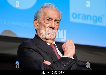 Madrid, Espagne. 13th décembre 2022. L'écrivain péruvien Mario Vargas Llosa donne une conférence à l'Institut français de Madrid. Crédit : SOPA Images Limited/Alamy Live News Banque D'Images