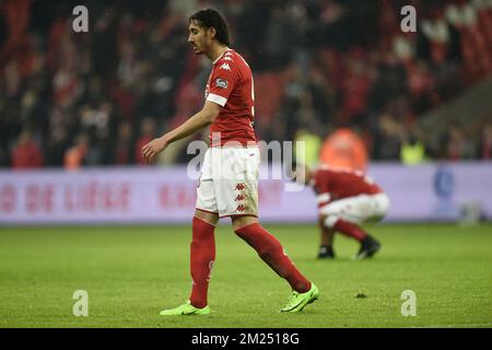 Les joueurs de Standard réagissent lors du match Jupiler Pro League entre Standard de Liège et KV Kortrijk, à Liège, samedi 04 février 2017, le 25 jour du championnat belge de football. BELGA PHOTO JOHN THYS Banque D'Images