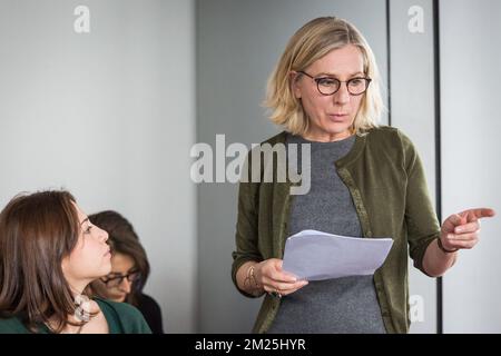 Premier panel, responsabilité de la plate-forme, transfert de valeur, orateur, GESAC Véronique Debrosse un séminaire intitulé "droits des auteurs visuels à la valeur numérique" de Cepic (coordination des agences européennes du cinéma stock, presse et patrimoine), au Parlement européen à Bruxelles, le mardi 28 février 2017. BELGA PHOTO AURORE BELOT Banque D'Images