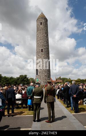 L'illustration montre la Tour ronde irlandaise lors de la commémoration du centenaire de la bataille de la crête de Messines, au Parc de la paix de l'île d'Irlande, à Mesen (Messines), le mercredi 07 juin 2017. Aujourd'hui (07/06/2017) marque le 100th anniversaire du début de la bataille des mines de Mesen, durant la première Guerre mondiale. BELGA PHOTO KURT DESPLENTER Banque D'Images