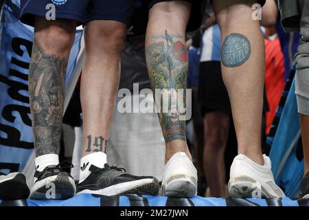 AL DAAYEN - supporters de l'Argentine lors de la coupe du monde de la FIFA, Qatar 2022 demi-match entre l'Argentine et la Croatie au stade Lusail sur 13 décembre 2022 à Al Daayen, Qatar. AP | hauteur néerlandaise | MAURICE DE PIERRE Banque D'Images
