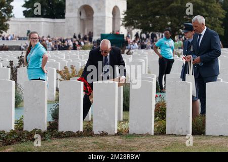 L'illustration montre les commémorations au cimetière de guerre du Commonwealth de Tyne Cot qui font partie de la commémoration du centenaire de Passchendaele, la troisième bataille d'Ypres les 30th et 31st juillet 2017, lundi 31 juillet 2017. BELGA PHOTO KURT DESPLENTER Banque D'Images