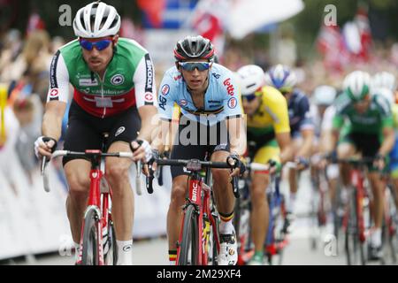 Belge TEUNS Dylan de BMC photographié lors de la course sur route d'élite masculine aux Championnats du monde de cyclisme sur route UCI 2017 à Bergen, Norvège, dimanche 24 septembre 2017. BELGA PHOTO YUZURU SUNADA Banque D'Images