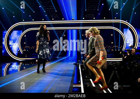 Danira Boukhriss Terkessidis, Roi Philippe - Filip de Belgique et Reine Mathilde de Belgique photographiés lors d'une visite d'un couple royal belge à Videohouse, une société de médias à Vilvoorde, le mercredi 29 novembre 2017. BELGA PHOTO JASPER JACOBS Banque D'Images