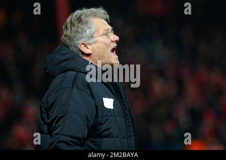 Laszlo Boloni, entraîneur-chef d'Anvers, photographié lors d'un match final de la coupe Croky 1/8 entre kv kortrijk et le FC Royal Antwerp, à Kortrijk, le mercredi 29 novembre 2017. BELGA PHOTO KURT DESPLENTER Banque D'Images