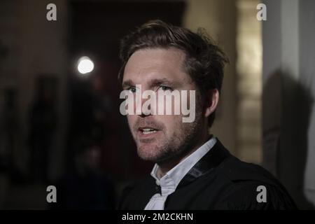 L'avocat Diitri de Beco photographié lors de la première session dans l'affaire '2013 Brussels Airport Diamond Heist' au tribunal pénal de Bruxelles, le mercredi 31 janvier 2018, où seize hommes et trois femmes sont accusés. Le 18 février 2013, une clôture de l'aéroport de Zaventem a été ouverte et un avion de Swiss Air transportant des diamants pour la société Brink's a été volé. Au total, 121 colis ont été volés pour une valeur totale d'environ 37 millions d'euros. BELGA PHOTO THIERRY ROGE Banque D'Images