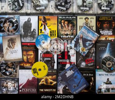 Collection de films américains / films sur dvd présentant des stars de cinéma / stars de cinéma sur couvertures | Collection de disques et films amateurs sur dvd 07/03/2018 Banque D'Images