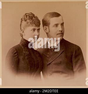 Prince héritier Constantine et Sophia de Prusse , Princes, Princesses, Sophia, Reine, Consort de Constantine I, roi des hellènes, 1870-1932, Constantine I, roi des hellènes, 1868-1923. Collection Nicholas Catsimpolas Banque D'Images