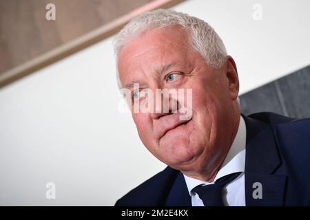 Patrick Lefevere, PDG de Quick-Step Floors, photographié lors d'une conférence de presse, vendredi 30 mars 2018, en prévision de la course cycliste d'une journée « ronde van Vlaanderen 2018 - Tour des Flandres - Tour des Flandres ». BELGA PHOTO DAVID STOCKMAN Banque D'Images