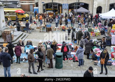 Marché aux puces | Brocante 15/04/2018 Banque D'Images