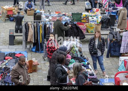 Marché aux puces | Brocante 15/04/2018 Banque D'Images