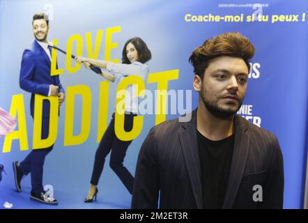 L'acteur français keV Adams pose pour le photographe à l'avant-première du film Love Addict avec l'acteur français keV Adams, au cinéma de Bruxelles UGC de Brouckere, samedi 28 avril 2018. BELGA PHOTO NICOLAS MATERLINCK Banque D'Images