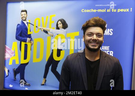 L'acteur français keV Adams pose pour le photographe à l'avant-première du film Love Addict avec l'acteur français keV Adams, au cinéma de Bruxelles UGC de Brouckere, samedi 28 avril 2018. BELGA PHOTO NICOLAS MATERLINCK Banque D'Images