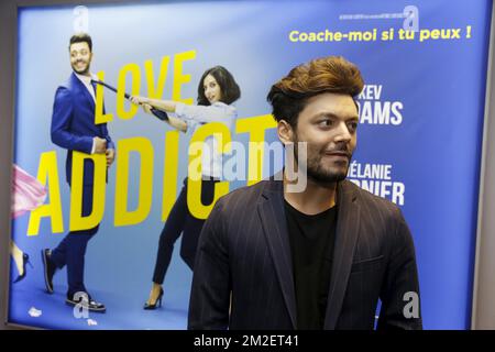 L'acteur français keV Adams pose pour le photographe à l'avant-première du film Love Addict avec l'acteur français keV Adams, au cinéma de Bruxelles UGC de Brouckere, samedi 28 avril 2018. BELGA PHOTO NICOLAS MATERLINCK Banque D'Images