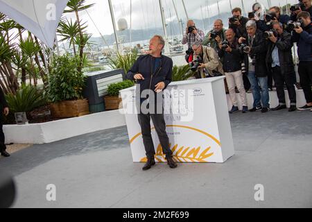 Benoit Poelvoorde assiste au photocall du Grand bain lors du Festival annuel de Cannes 71st au Palais des Festivals | Benoit Poelvoorde assiste au photocall du Grand bain lors du 71e Festival de Cannes au Palais des Festivals. 13/05/2018 Banque D'Images