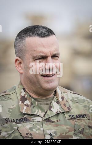 ÉTATS-UNIS Major général Steven Shapiro, commandant général, 21st Theatre Suresment Command photographié pendant l'opération militaire 'du fort au port' de l'armée belge, à Kallo, le lundi 21 mai 2018. BELGA PHOTO THIERRY ROGE Banque D'Images