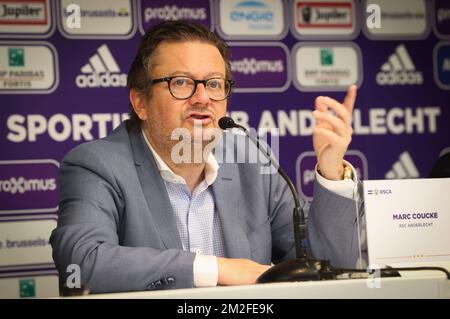 Le président d'Anderlecht, Marc Coucke, a été photographié lors d'une conférence de presse de l'équipe de la Jupiler Pro League, RSC Anderlecht, à Anderlecht, Bruxelles, le mercredi 23 mai 2018. BELGA PHOTO VIRGINIE LEFOUR Banque D'Images