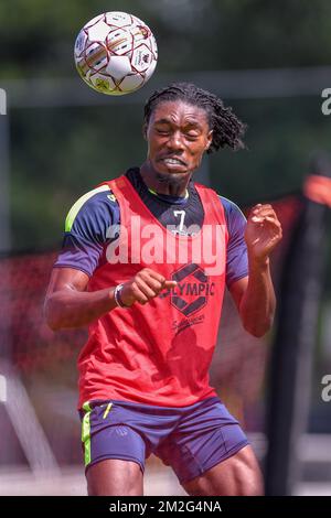 Jordan Botaka de STVV photographié lors de la première session d'entraînement de la saison 2018-2019 de l'équipe Jupiler Pro League Sint-Truidense V.V., mercredi 20 juin 2018 à Sint-Truiden. BELGA PHOTO LUC CLAESSEN Banque D'Images