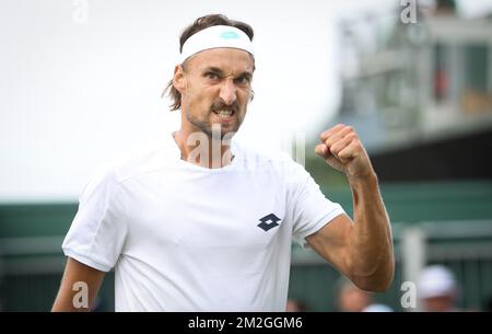 Belge Ruben Bemelmans (ATP 104) célèbre lors d'un match de tennis contre US John Isner (ATP 10), lors du deuxième tour des singles de gentlemen du tournoi de tennis de Wimbledon 2018 au All England tennis Club, dans le sud-ouest de Londres, en Grande-Bretagne, le mercredi 04 juillet 2018. BELGA PHOTO VIRGINIE LEFOUR Banque D'Images