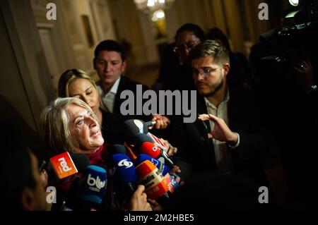 La ministre colombienne de l'Agriculture, Cecilia Lopez Montaño, donne une conférence de presse lors de la sanction présidentielle officielle de la nouvelle réforme fiscale pour l'égalité et la justice sociale, à Bogota (Colombie), le 14 décembre 2022. Photo : S. Barros/long Visual Press Banque D'Images