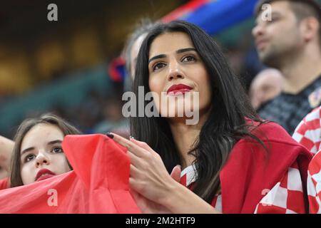 Les femmes supporters croates, les fans de football, les femmes. Demi-finale, demi-finale 61, Argentine (ARG) - Croatie (CRO) 3-0 sur 13 décembre 2022, coupe du monde de football du stade Lusail 20122 au Qatar, de 20 novembre. - 18.12.2022 ? Banque D'Images