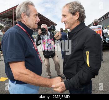 Jacky Ickx et Alain Prost, ancien pilote de F1, photographiés avant le Grand Prix de Formule 1 de Spa-Francorchamps, à Spa-Francorchamps, dimanche 26 août 2018. BELGA PHOTO BENOIT DOPPAGNE Banque D'Images