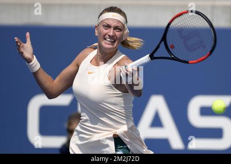 Petra Kvitova tchèque photographié en action lors d'un match de tennis entre la Belge Yanina Wickmayer (WTA 94) et la Tchèque Petra Kvitova (WTA 5), lors du premier tour des singles féminins au tournoi de tennis US Open Grand Chelem 118th, à Flushing Meadow, à New York, aux États-Unis, Mardi 28 août 2018. BELGA PHOTO YORICK JANSENS Banque D'Images