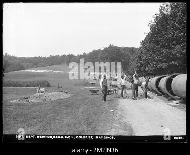 Distribution Department, supply pipe lines, Section 3, Colby Street, Newton, Mass., May 26, 1903 , waterworks, pipes conduits, construction sites Stock Photo