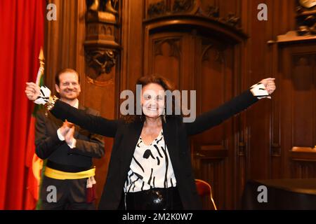 Diane Von Furstenberg photographiée lors d'une cérémonie pour présenter le titre de "citoyen honoraire" à la couturier américaine-belge Diane Von Furstenberg, à l'hôtel de ville de Bruxelles, le jeudi 27 septembre 2018. BELGA PHOTO JEAN-LUC FLEMAL Banque D'Images