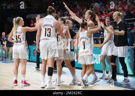 Belgian Catspictured after a basketball game between Belgium's national team 'the Belgian Cats' and United States, in the semi finals of the FIBA women's Basketball World Cup, in Tenerife, Spain, Saturday 29 September 2018. BELGA PHOTO VIRGINIE LEFOUR Stock Photo