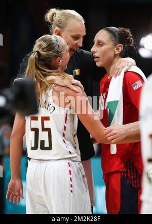 Cats belges Julie Allemand, Cats belges Ann Wauters et US' Diana Taurasi photographiée après un match de basket-ball entre l'équipe nationale belge 'les Cats Belges' et les Etats-Unis, en demi-finale de la coupe du monde de basket-ball féminine FIBA, à Tenerife, Espagne, le samedi 29 septembre 2018. BELGA PHOTO VIRGINIE LEFOUR Banque D'Images