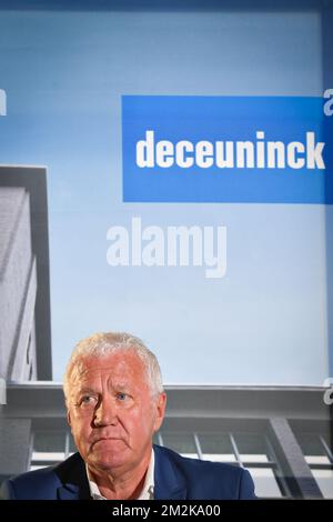 Patrick Lefevere, PDG de Quick-Step Floors, a photographié lors d'une conférence de presse de l'équipe cycliste Quick-Step Floors à propos de son nouveau sponsor Deceuninck Plastics, le lundi 08 octobre 2018, à Sint-Martens-Latem. BELGA PHOTO DAVID STOCKMAN Banque D'Images