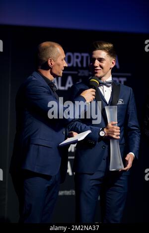 Karl Vannieuwkerke et Belge Remco Evenepoel photographiés lors de la soirée de gala pour le sport féminin et masculin de l'année 2018, samedi 22 décembre 2018, à Bruxelles. BELGA PHOTO LAURIE DIEFFEMBACQ-JASPER JACOBS-GREGORY VAN GANSEN-PHILIPPE CROCHET Banque D'Images