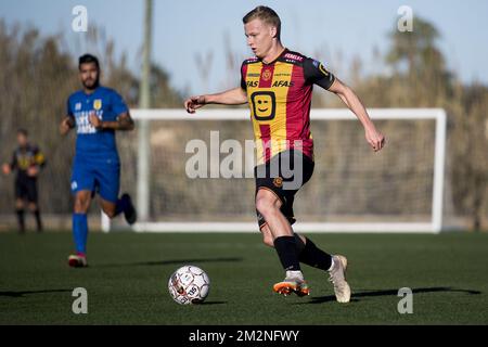 Nikola Storm de Mechelen photographié en action lors d'un match amical entre KV Mechelen et l'équipe néerlandaise SC Cambuur, pendant le camp d'entraînement d'hiver de l'équipe belge DE football de deuxième division KV Mechelen, à Oliva, Espagne, dimanche 06 janvier 2019. BELGA PHOTO JASPER JACOBS Banque D'Images