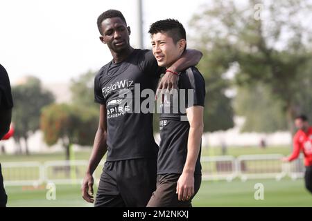 Sulayman Marreh d'Eupen et Yuta Toyokawa d'Eupen photographiés pendant la troisième journée du camp d'entraînement d'hiver de l'équipe belge de football de première division KAS Eupen, au Qatar, jeudi 10 janvier 2019. BELGA PHOTO BRUNO FAHY Banque D'Images