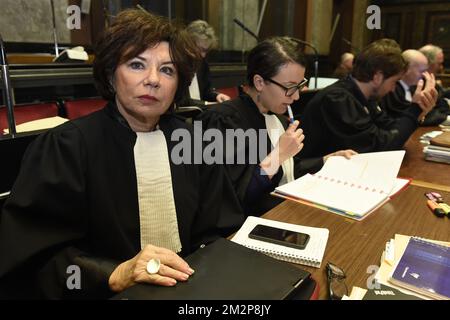 L'avocate Michele Hirsch, représentant la commission des organisations juives CCOJB, photographiée lors d'une session du procès concernant l'attentat terroriste au Musée juif de Bruxelles, au Palais de Justice de Bruxelles, à Bruxelles, le mardi 29 janvier 2019. Nemmauche et Bendrer sont accusés d'avoir commis un attentat terroriste le 24 mai 2014 au Musée juif de Bruxelles, tuant quatre personnes. BELGA PHOTO POOL DIDIER LEBRUN Banque D'Images