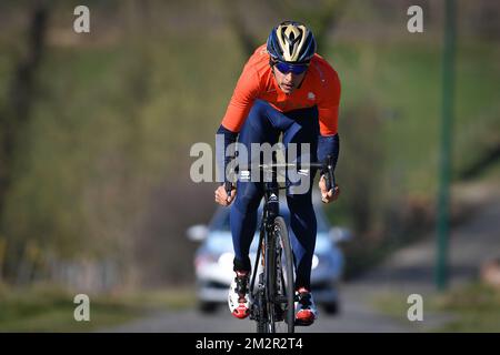 Dylan Belge Teuns of Bahrain-Merida photographié en action lors de la reconnaissance de la piste de l'édition 74th de la course cycliste d'une journée Omloop Het Nieuwsblad, mercredi 27 février 2019. BELGA PHOTO DAVID STOCKMAN Banque D'Images