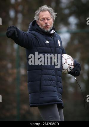 L'entraîneur-chef de Standard Michel Preud'homme gestes lors d'une session d'entraînement de l'équipe belge de football Standard de Liège, mercredi 06 mars 2019 à Liège. BELGA PHOTO VIRGINIE LEFOUR Banque D'Images