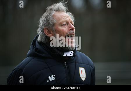 Entraîneur-chef de Standard Michel Preud'homme photographié lors d'une session d'entraînement de l'équipe belge de football Standard de Liège, mercredi 06 mars 2019 à Liège. BELGA PHOTO VIRGINIE LEFOUR Banque D'Images