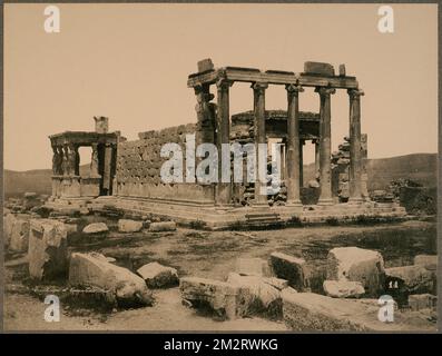 Érechtheion et Caryatides, sud , temples grecs, sites archéologiques, Erechtheum Athènes, Grèce. Collection Nicholas Catsimpolas Banque D'Images