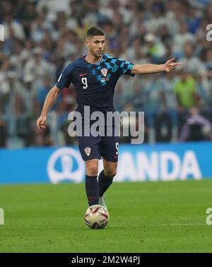 12/13/2022, Lusail iconic Stadium, Doha, QAT, coupe du monde FIFA 2022, demi-finales, Argentine contre Croatie, dans la photo l'avant de Croatie Andrej Kramaric Banque D'Images