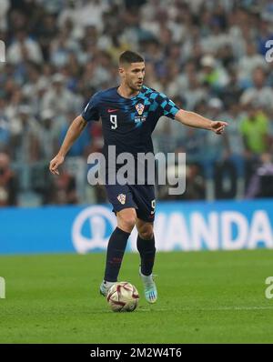 12/13/2022, Lusail iconic Stadium, Doha, QAT, coupe du monde FIFA 2022, demi-finales, Argentine contre Croatie, dans la photo l'avant de Croatie Andrej Kramaric Banque D'Images