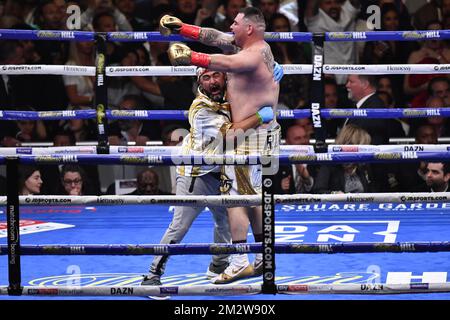 US' Andy Ruiz Jr. celebrate after winning the fight between British Anthony Joshua and American Andy Ruiz Jr., Saturday 01 June 2019, in New York City, United States of America, for the WBA, IBF, WBO, and IBO heavyweight titles. BELGA PHOTO DIRK WAEM Banque D'Images