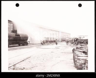 Test du service d'incendie, 1919 , armes, moteurs d'incendie, pompiers, Prévention des incendies, Watertown Arsenal Mass.. Documents des États-Unis Armée opérationnelle Banque D'Images