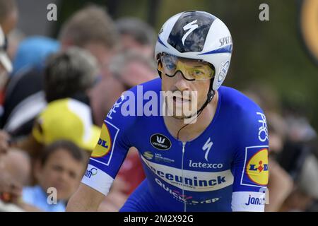 Belgian Dries Devenyns of Deceuninck - Quick-Step photographié lors de l'arrivée de la deuxième étape de l'édition 106th de la course cycliste Tour de France, un procès de 27,6km heures d'équipe à Bruxelles, Belgique, dimanche 07 juillet 2019. Le Tour de France de cette année commence à Bruxelles et se déroule de 6 juillet à 28 juillet. BELGA PHOTO YORICK JANSENS Banque D'Images